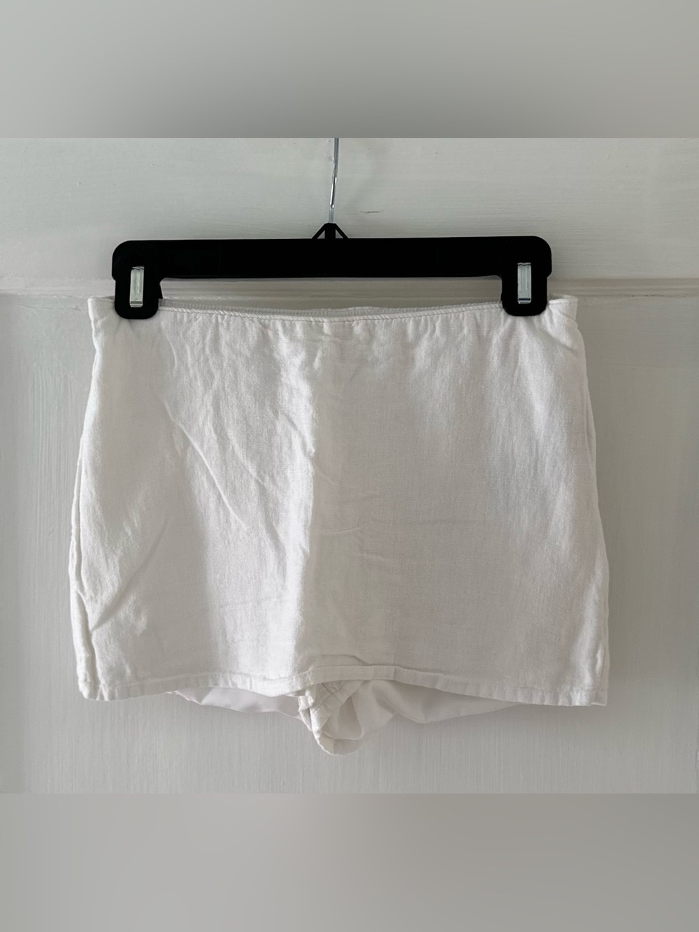 Abercrombie White Skort